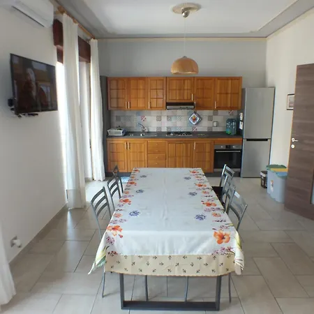 Casa A Riba U Mari Апартаменты Рипосто